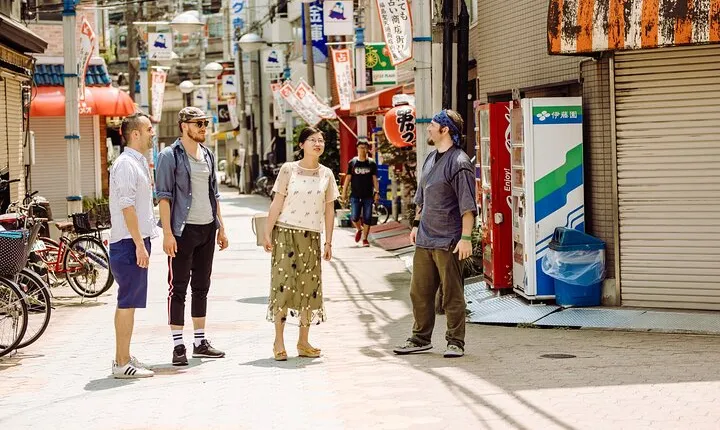 Osaka Half-Day Tour: Personalized & Private with a Local