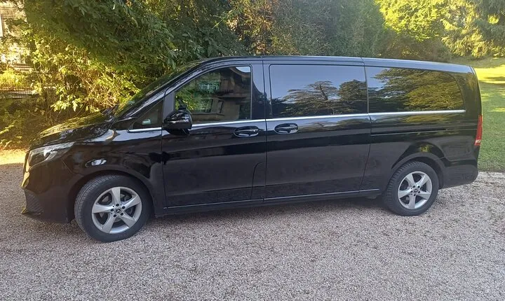 Transfers PARIS AIRPORTS CDG-PARIS/DISNEYLAND LUXURY VAN 1-7 pers