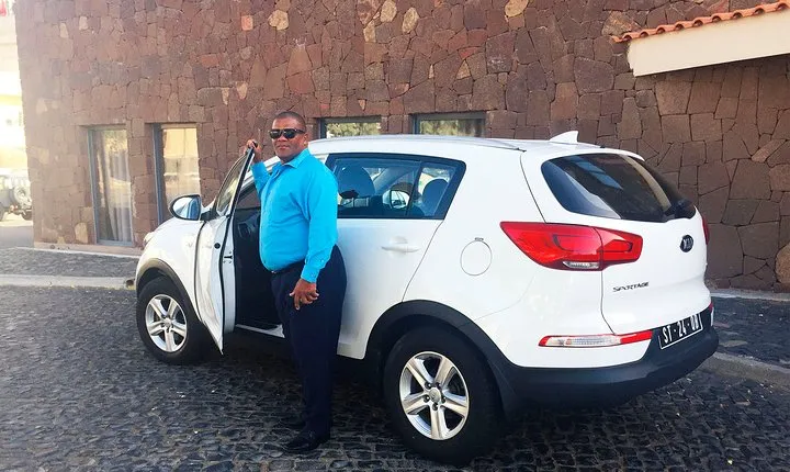 Santiago: Private Transfer from Airport to Assomada or Vice Versa