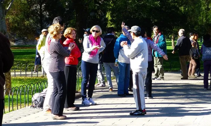 Private Walking Tour including Temple Of Heaven and Local Breakfast