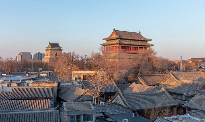 2-Hour Private Walk From Houhai Lake To Nanluoguxiang Hutong