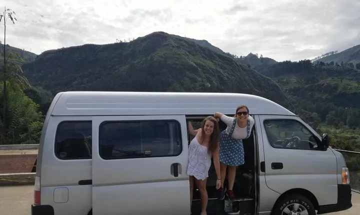Ella Hotel to Lipton Seat Transfers