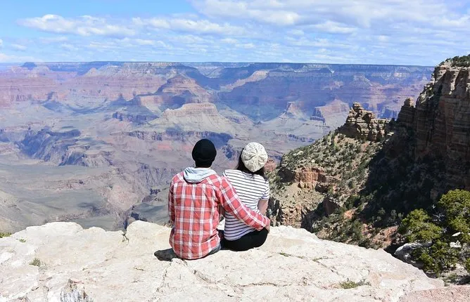 2-Day Grand Canyon Tour from Las Vegas with Lodging