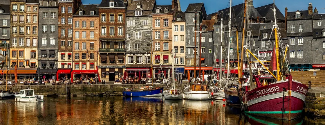 Private Normandy Live guided Rouen, Honfleur, Deauville Trip.