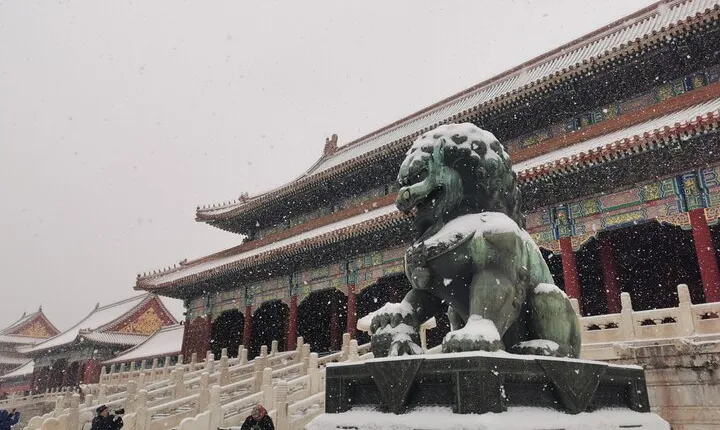 Private half-day fun tour of the Forbidden City