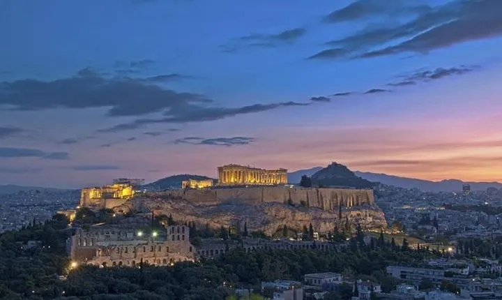 Athens airport to Piraeus port/ hotels Private transfer