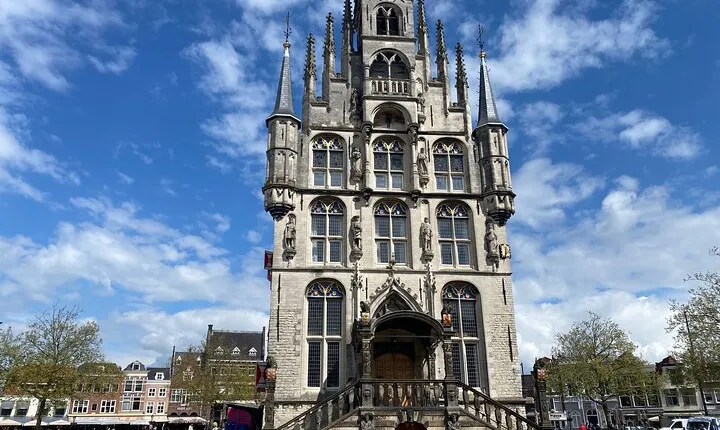 Escape the City Game Walking Tour in Gouda with Puzzles