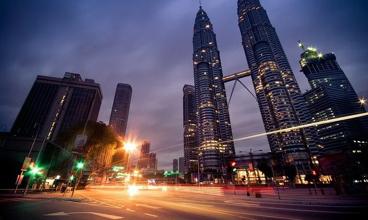 Kuala Lumpur Famous Landmarks with KL Tower and Dinner