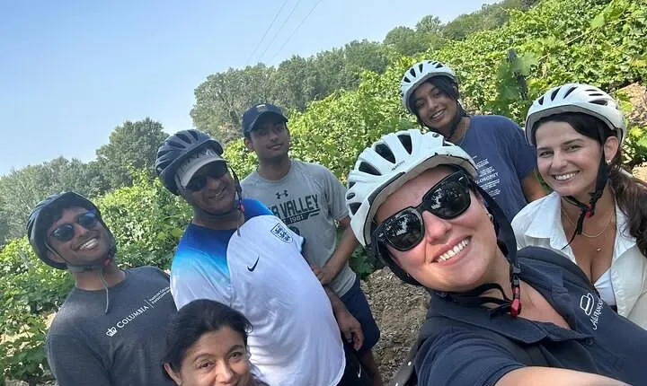 Full Day E-bike Tour in the Luberon Region from Aix en Provence