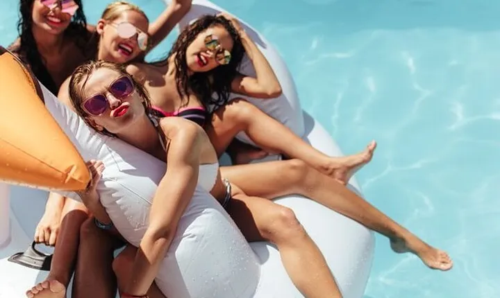 Pool Crawl in Tulum