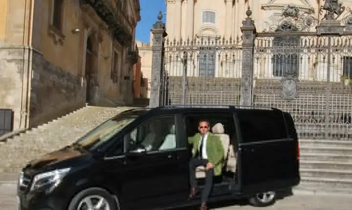 From Comiso to Ragusa private transfer