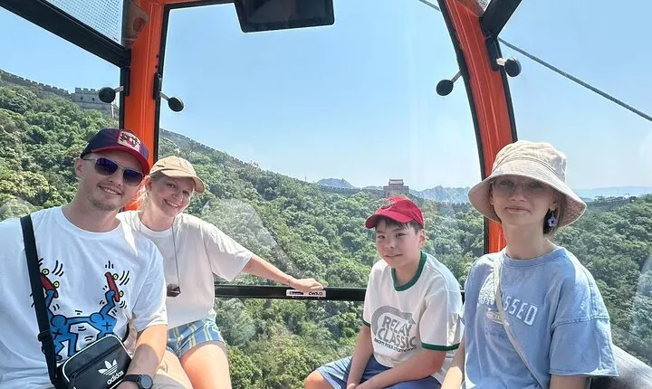 Beijing Mutianyu Great Wall Sightseeing Full-day Bus Transfer