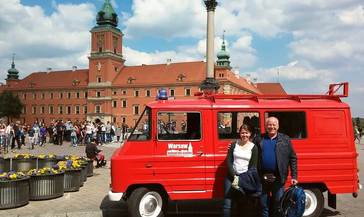 Private Tour: Warsaw City Sightseeing by retro minibus