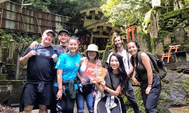 Fushimi Inari Hidden Hiking Tour