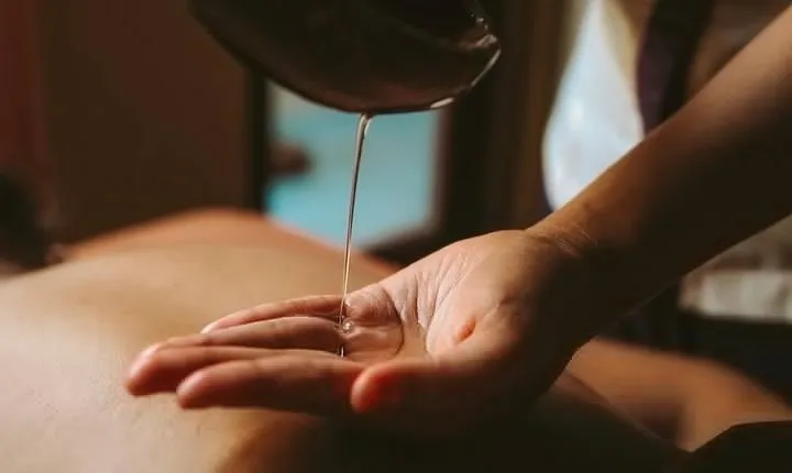 Royal Orchid Spa 90 Minutes Relaxing Massage.