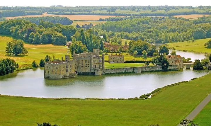 Kent; Garden of England Private Tour including Passes to 4 Sites