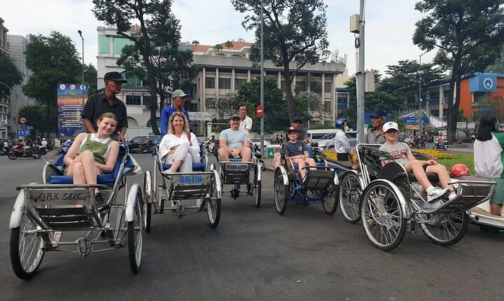 Discover Market By Cyclo Without Tour Guide By DGT