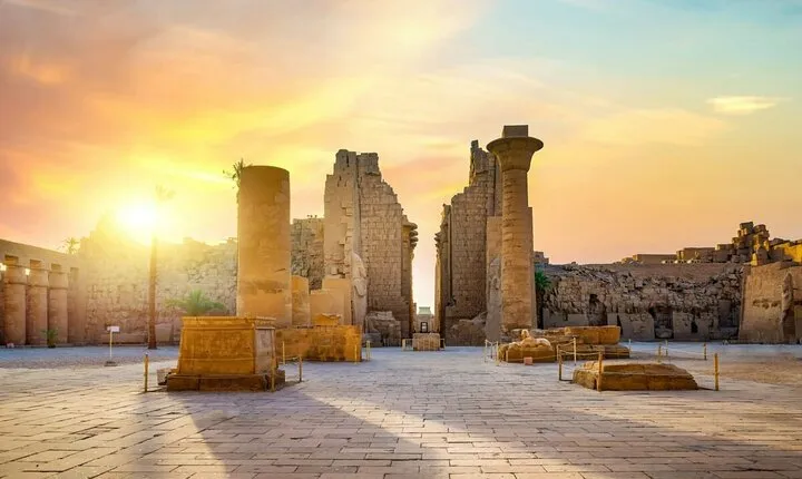 Luxor Guided Full Day semi private Tour & Tickets from Marsa Alam