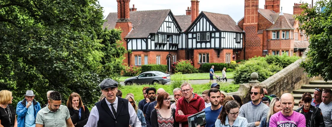Peaky Blinders tour of Liverpool locations [official]
