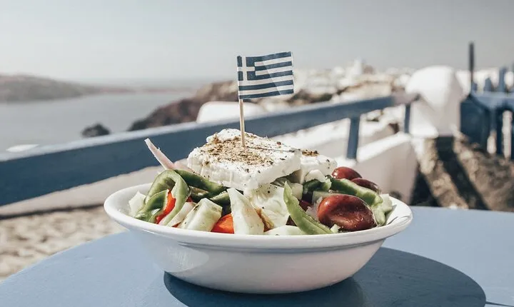 Gourmet Food Walking Tour in Athens with Donuts and Greek Wine