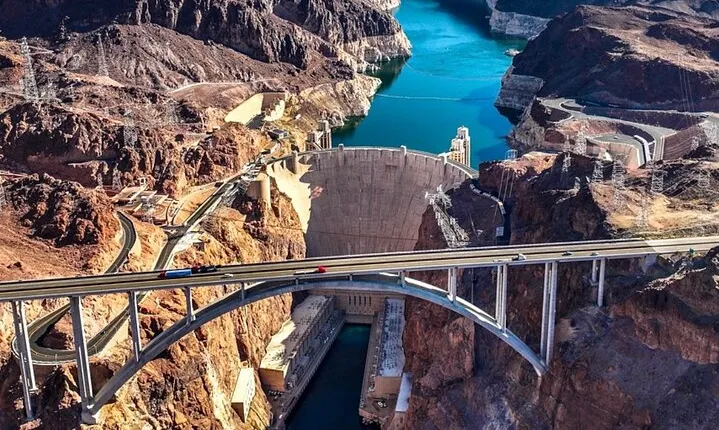 Hoover Dam Tour, Seven Magic Mountains & Las Vegas Sign Stop