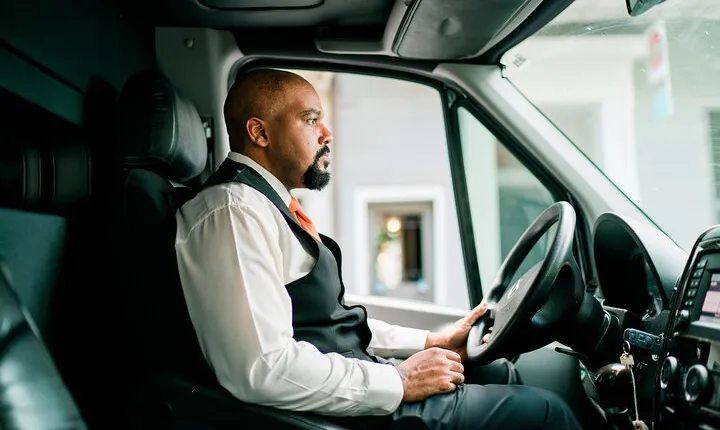 New Orleans Round Trip Chauffeur Driven Transport