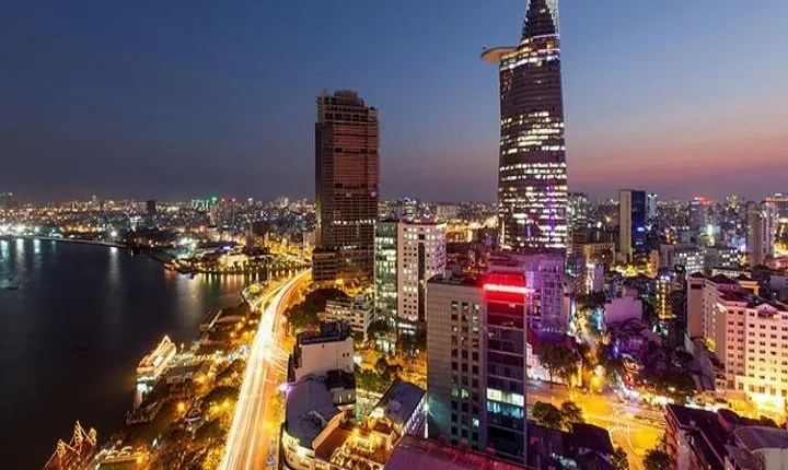HCM Magical View: Nightlife Street Food By Motorbike & Roof Top Sky Bar