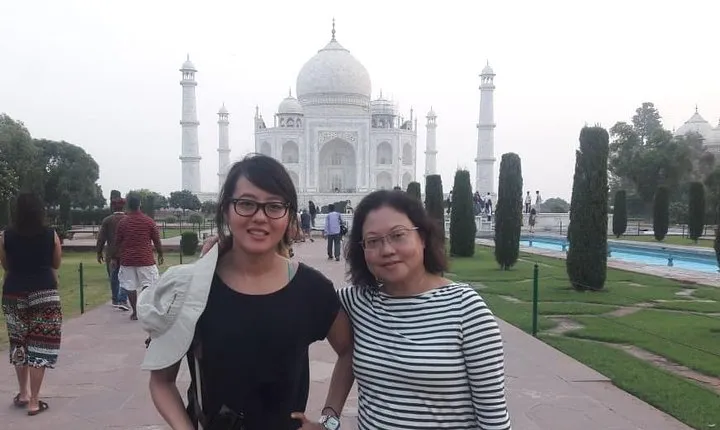Agra Tour With Taj Mahal and Agra Fort