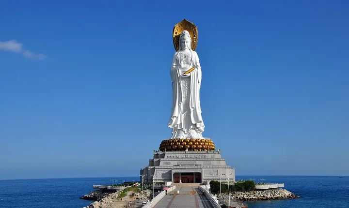 One Day Private Tour of NanShan Temple