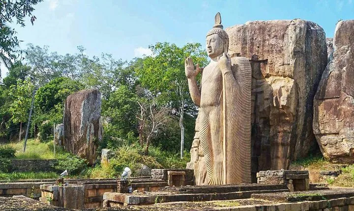 Sacred City of Anuradhapura Day Tour from Sigiriya, Dambulla or Habarana