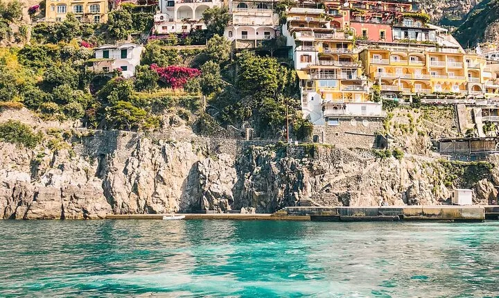 8 Hours Private Tour in Naples, Sorrento, Amalfi and Salerno