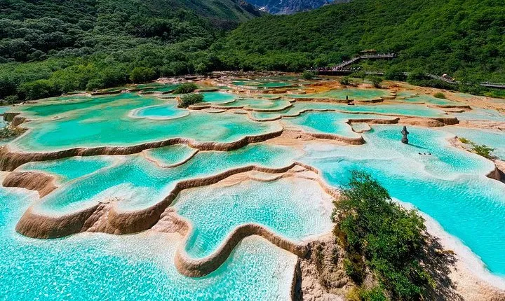 18-Day Private Tour to Beijing,Xi'an,Sichuan,Yunnan Lijiang and Guilin