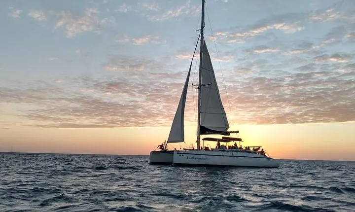 TIMAROUBA Sunset Sailing Catamaran in Tamarindo