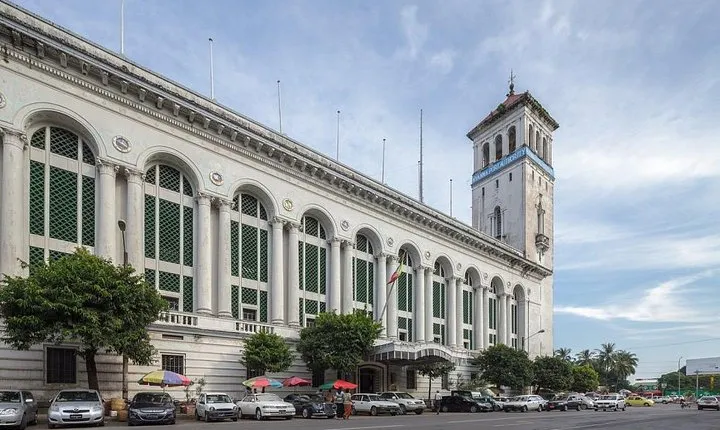 Best Yangon City Tour with Experience English Speaking Guide