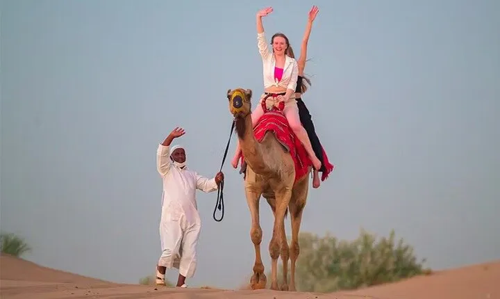 Red Dune Safari with Entertainment & BBQ Dinner