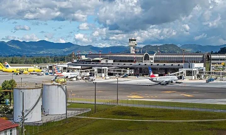 Private Transportation JMC Airport - Medellín - JMC Airport