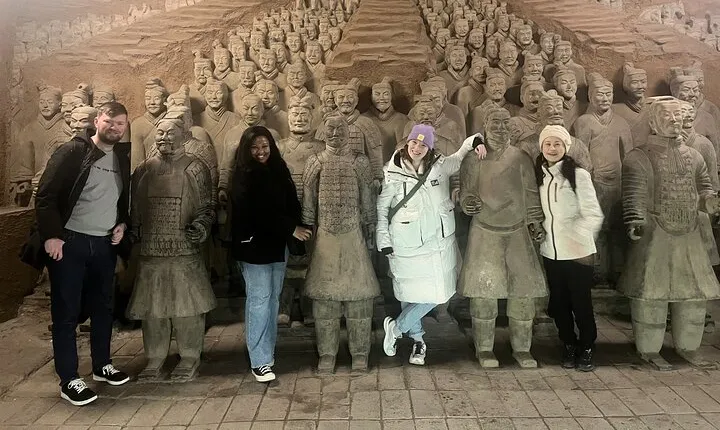Xian Buddhistical Private Day Tour of Terracotta Warriors and Famen Temple
