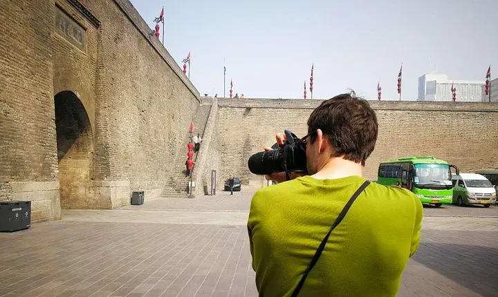 Private Xi'an downtown Tour: City Wall & Pagoda (3-5 hours)