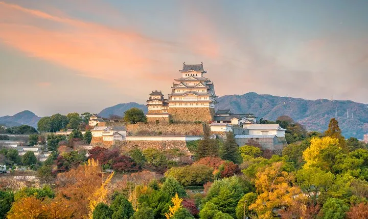 Romantic Tour In Himeji