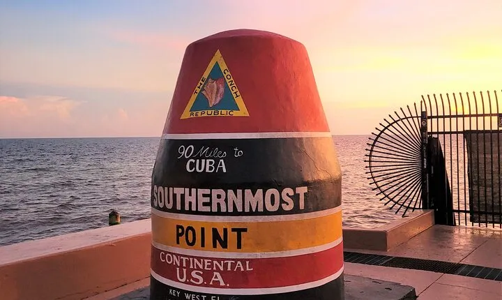 Private Full-Day Tour of Florida Keys from Miami Key Largo to Key West