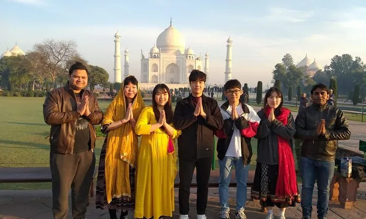 2 Days Agra tour with Taj Mahal Sunrise from Delhi by Car - with Hotels