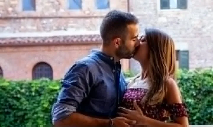 Photo Shoot in Verona: Capture Your Love Story in Pictures