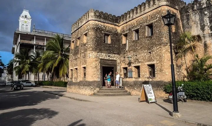 Stone Town and Prison Island Private Tour in Zanzibar