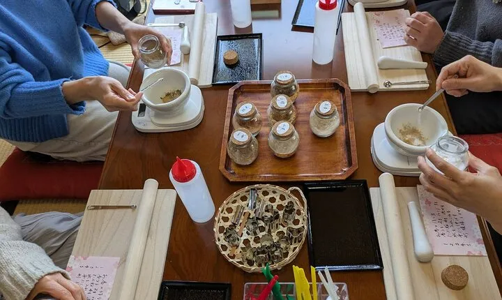 Kyoto Insence handmaking workshop