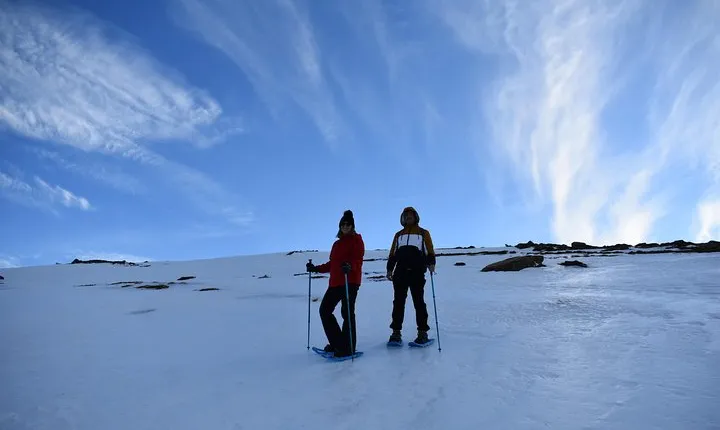Snowshoe hiking in Sierra Nevada (Granada)