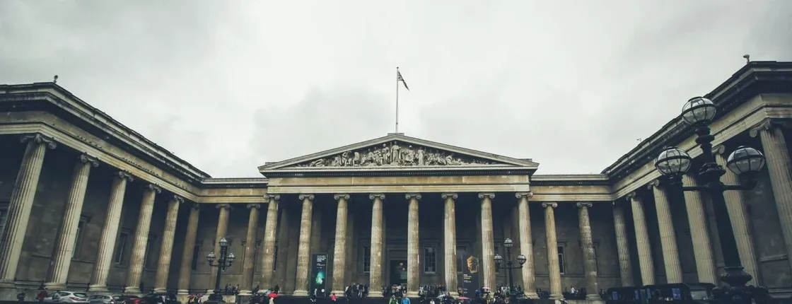 London literature experience in Bloomsbury