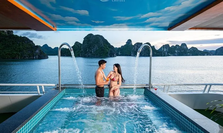 Halong Bay Luxury 5* Cruise with Kayaking, Jacuzzi, Caves, Island