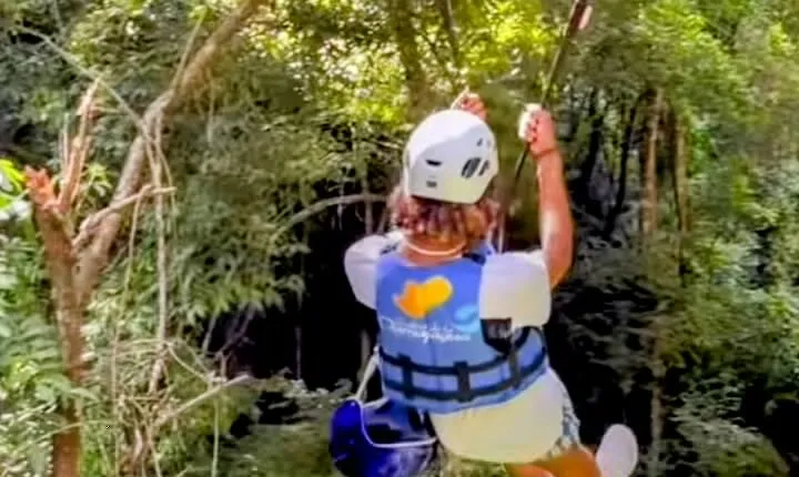 AMBER COVE-TAINO BAY 5 Zip Lines 7 Waterfalls + Locale Food