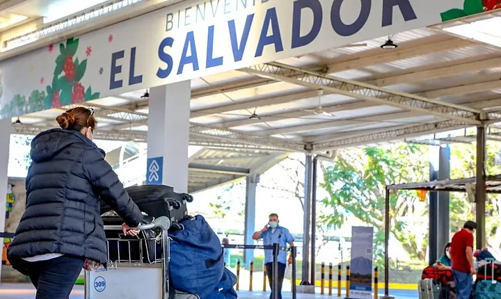 Private Arrival Transfer - El Salvador International Airport to San Salvador