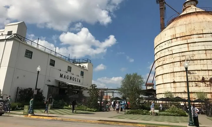Waco & Magnolia Market at the Silos Day Tour